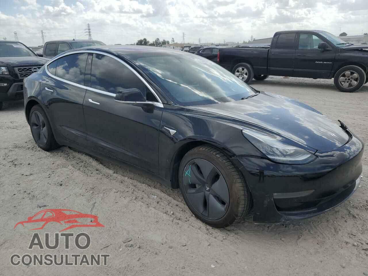 TESLA MODEL 3 2018 - 5YJ3E1EA4JF122854