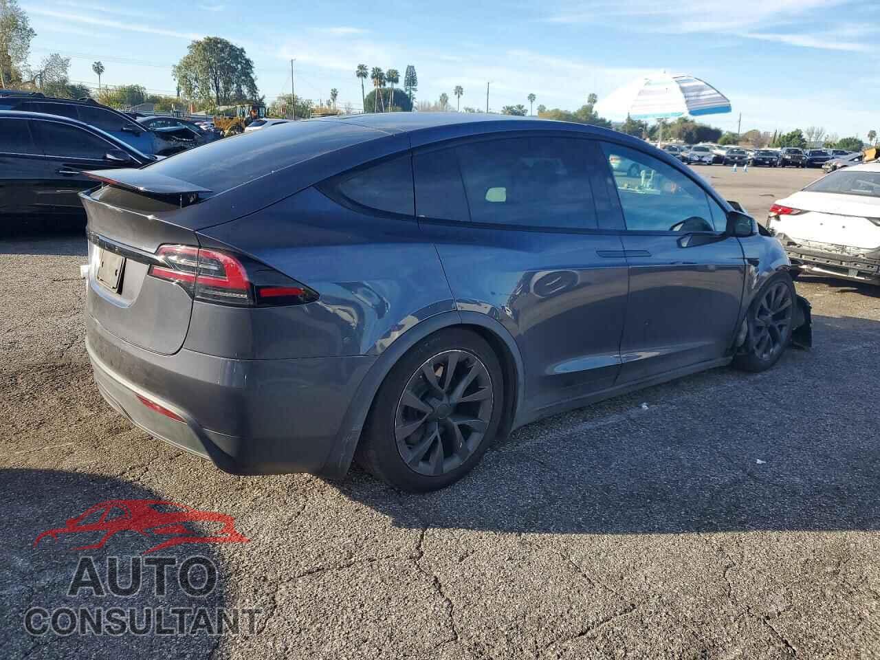 TESLA MODEL X 2023 - 7SAXCBE55PF408496