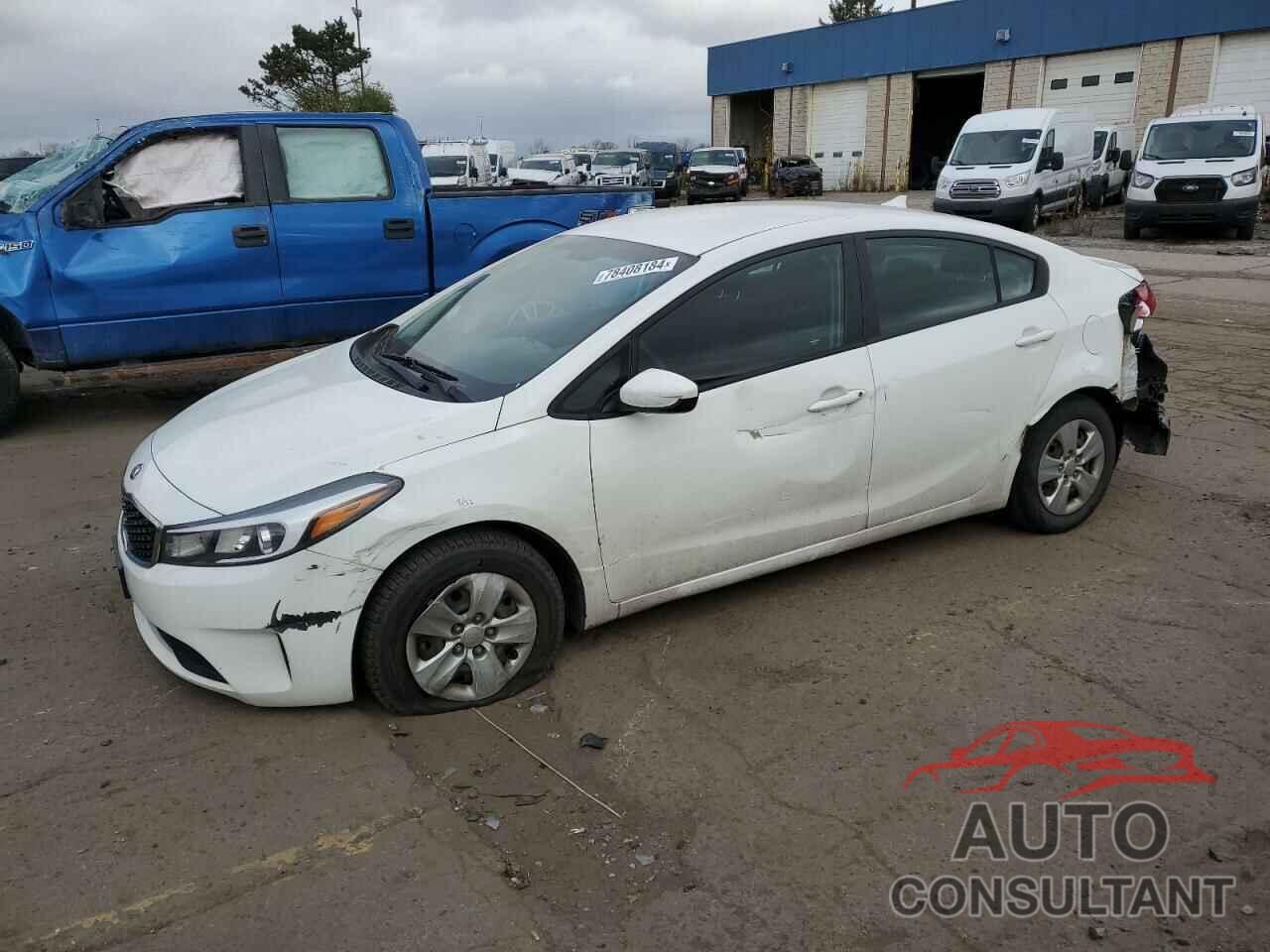 KIA FORTE 2018 - 3KPFK4A74JE171320