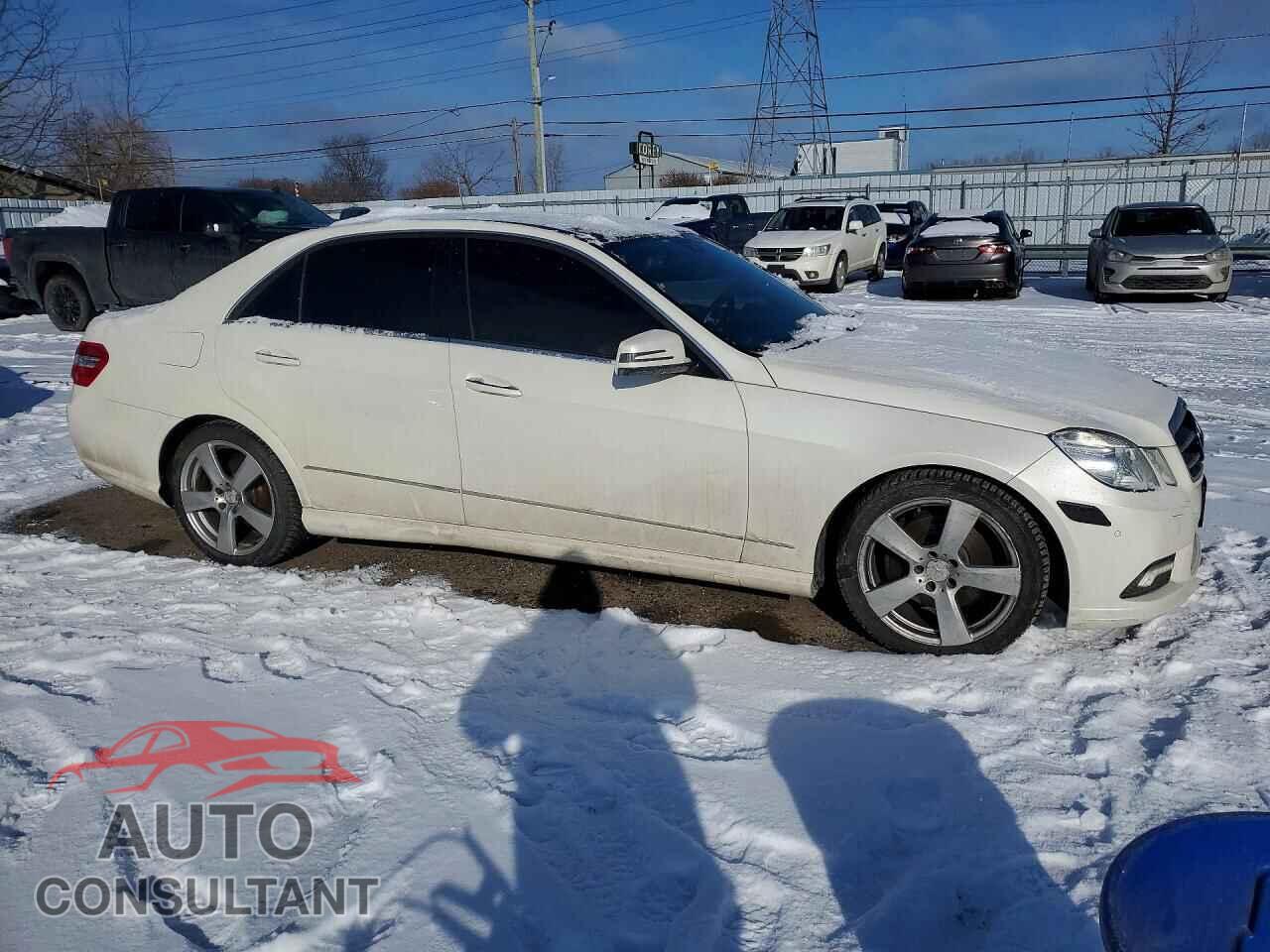MERCEDES-BENZ E-CLASS 2011 - WDDHF8HB6BA395973