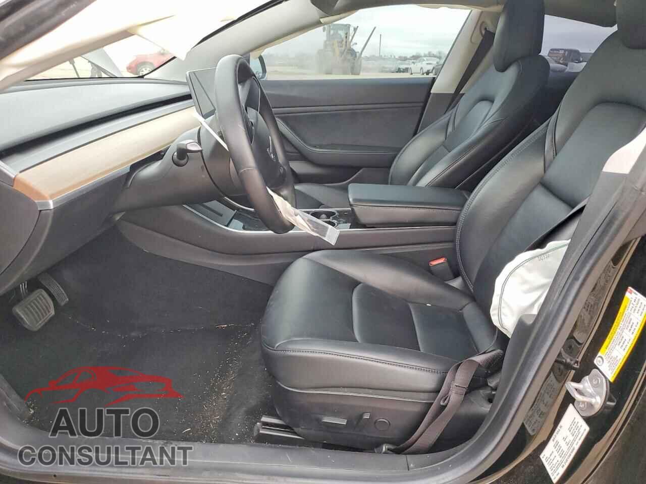 TESLA MODEL 3 2019 - 5YJ3E1EB4KF433601