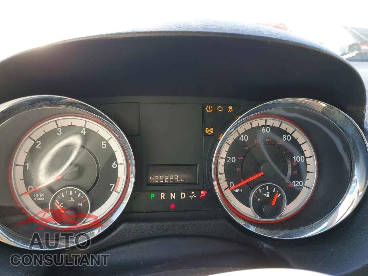 DODGE CARAVAN 2014 - 2C7WDGBG5ER360818