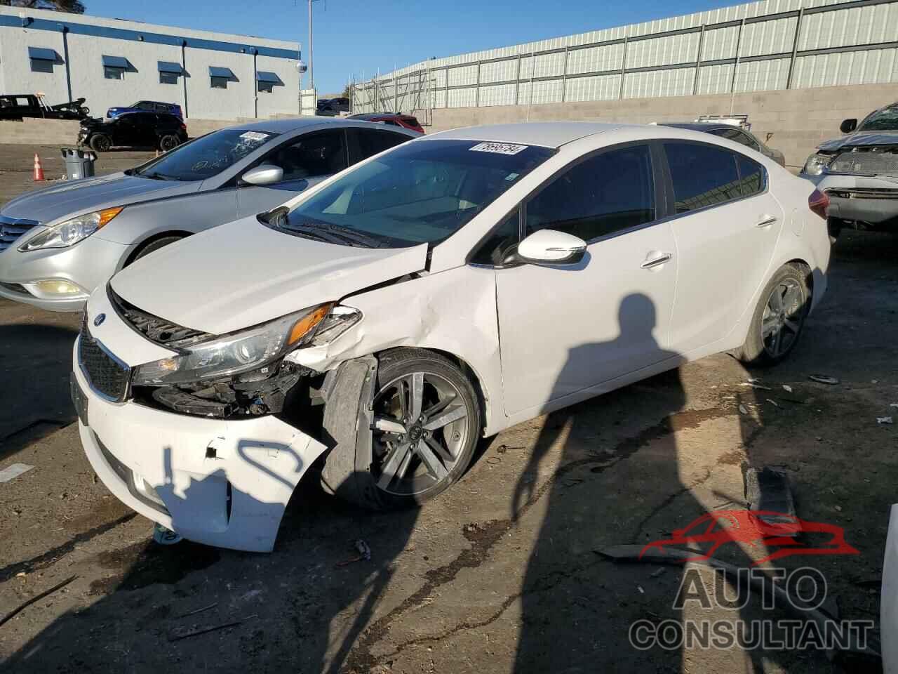 KIA FORTE 2017 - 3KPFL4A8XHE055295