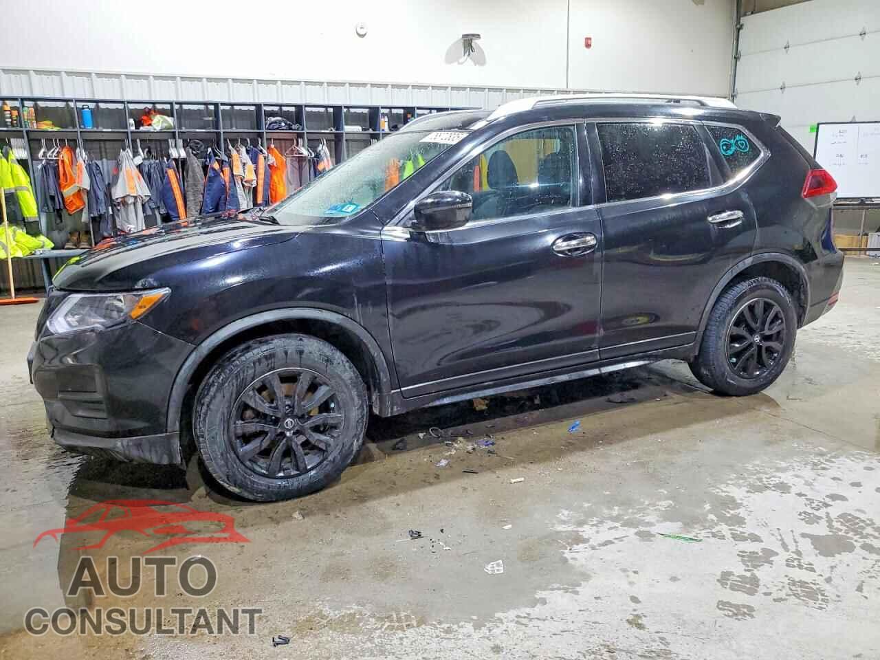 NISSAN ROGUE 2018 - KNMAT2MV6JP503666