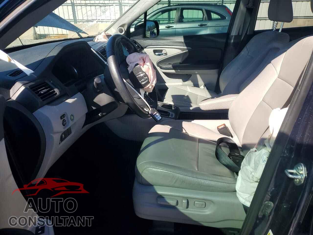 HONDA PILOT 2019 - 5FNYF5H56KB046497