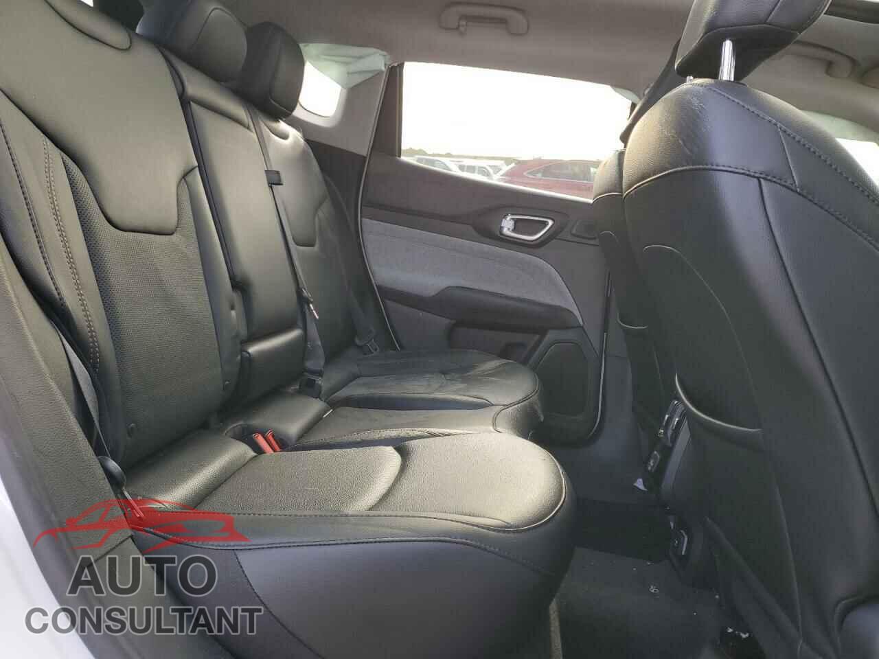 JEEP COMPASS 2022 - 3C4NJDFB1NT181459