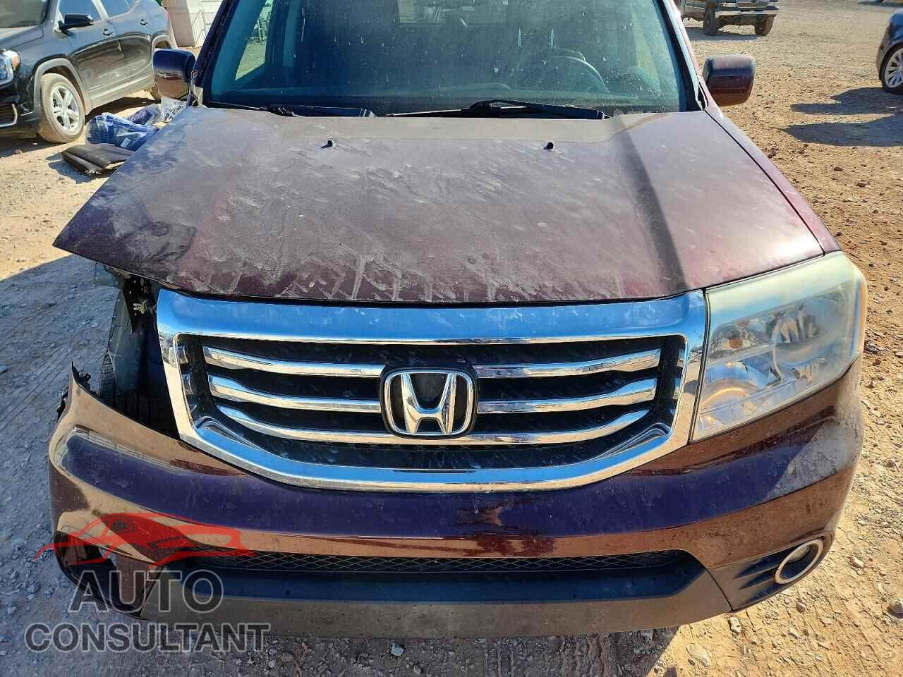 HONDA PILOT 2015 - 5FNYF3H50FB028734