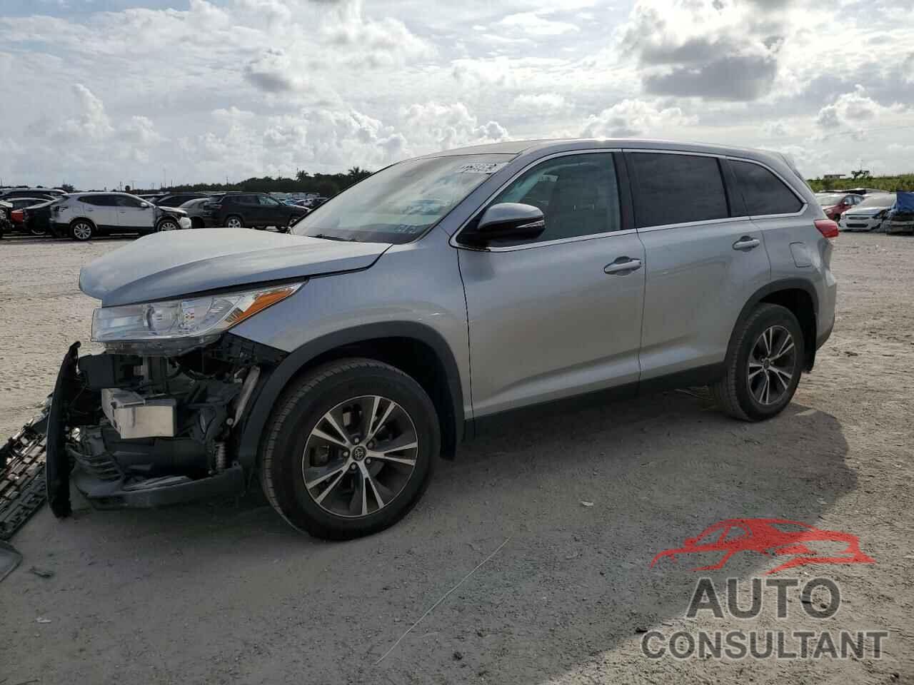 TOYOTA HIGHLANDER 2019 - 5TDBZRFH9KS959638