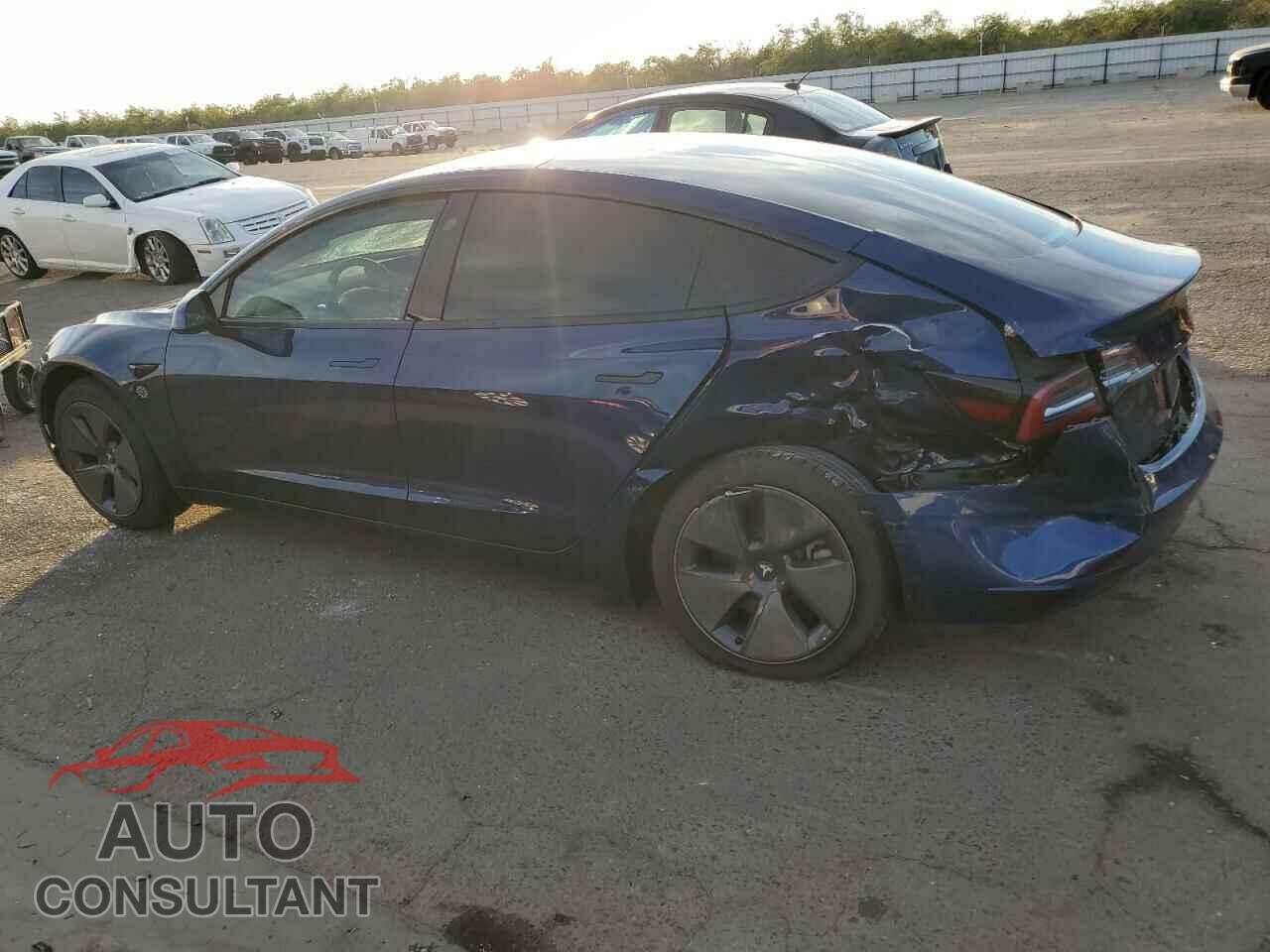 TESLA MODEL 3 2022 - 5YJ3E1EB8NF138716