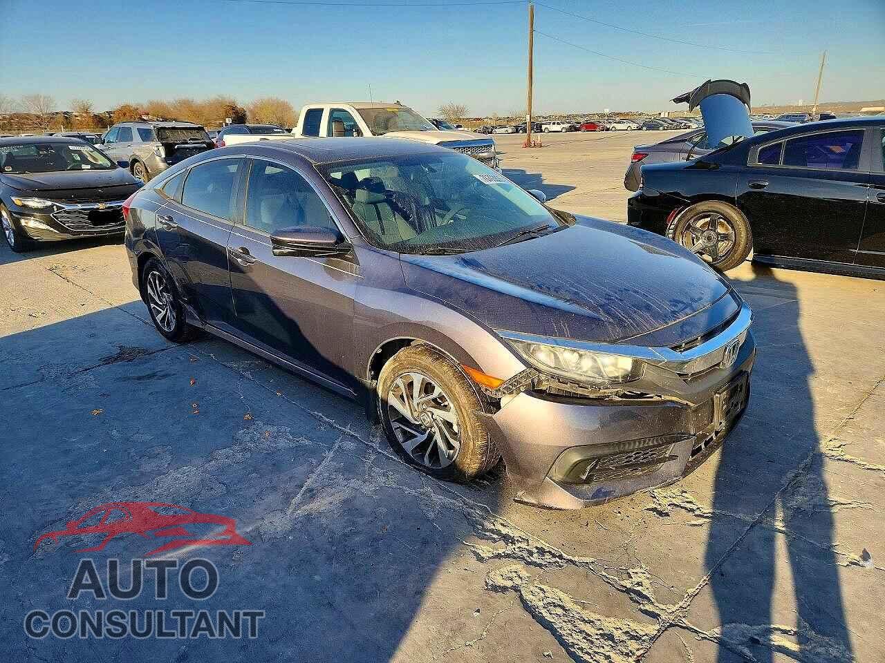 HONDA CIVIC 2017 - 19XFC2F79HE038931