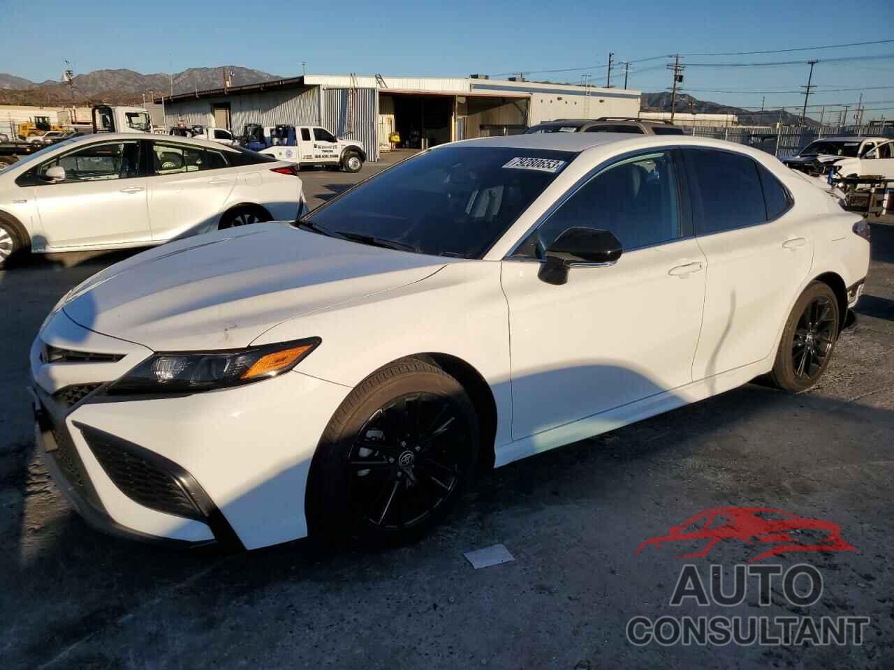 TOYOTA CAMRY 2022 - 4T1T11AK3NU636973