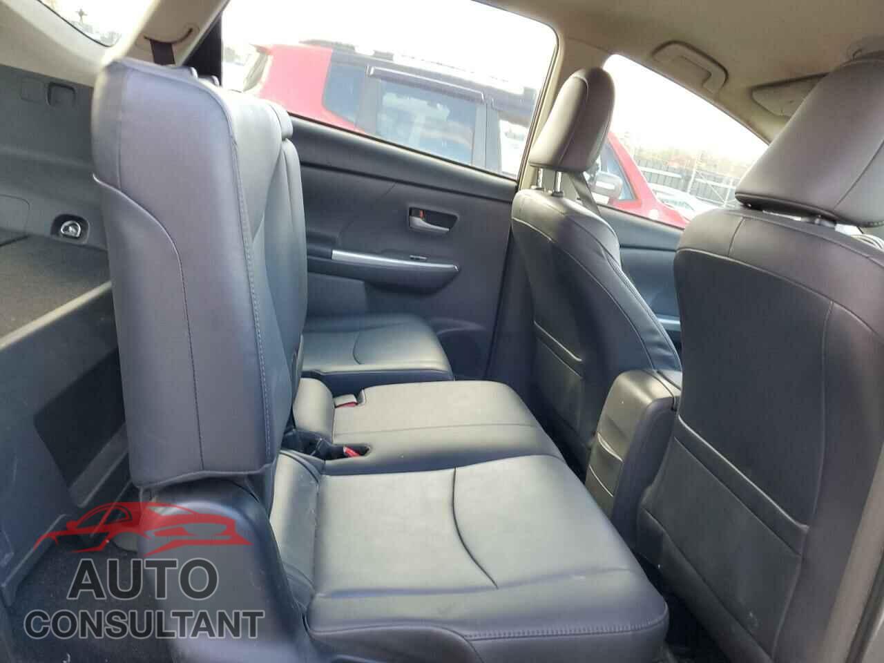 TOYOTA PRIUS 2013 - JTDZN3EU8D3225292