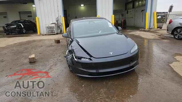 TESLA MODEL 3 2025 - 5YJ3E1EA6SF981638
