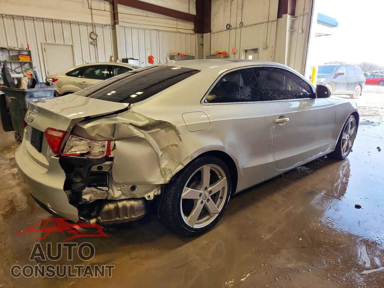 AUDI A5 2009 - WAUDK78T69A009969