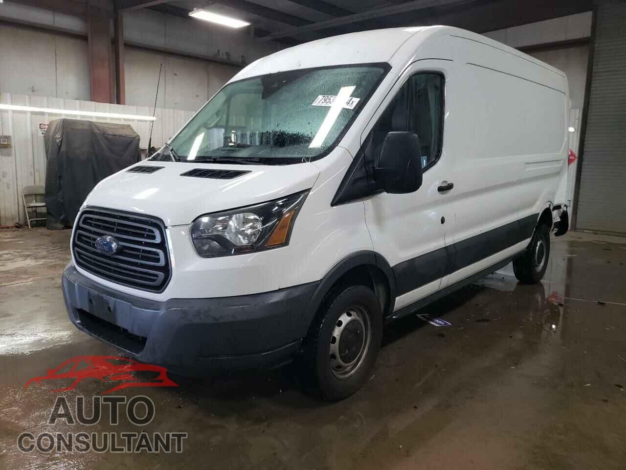 FORD TRANSIT 2016 - 1FTYR2CG2GKB23942