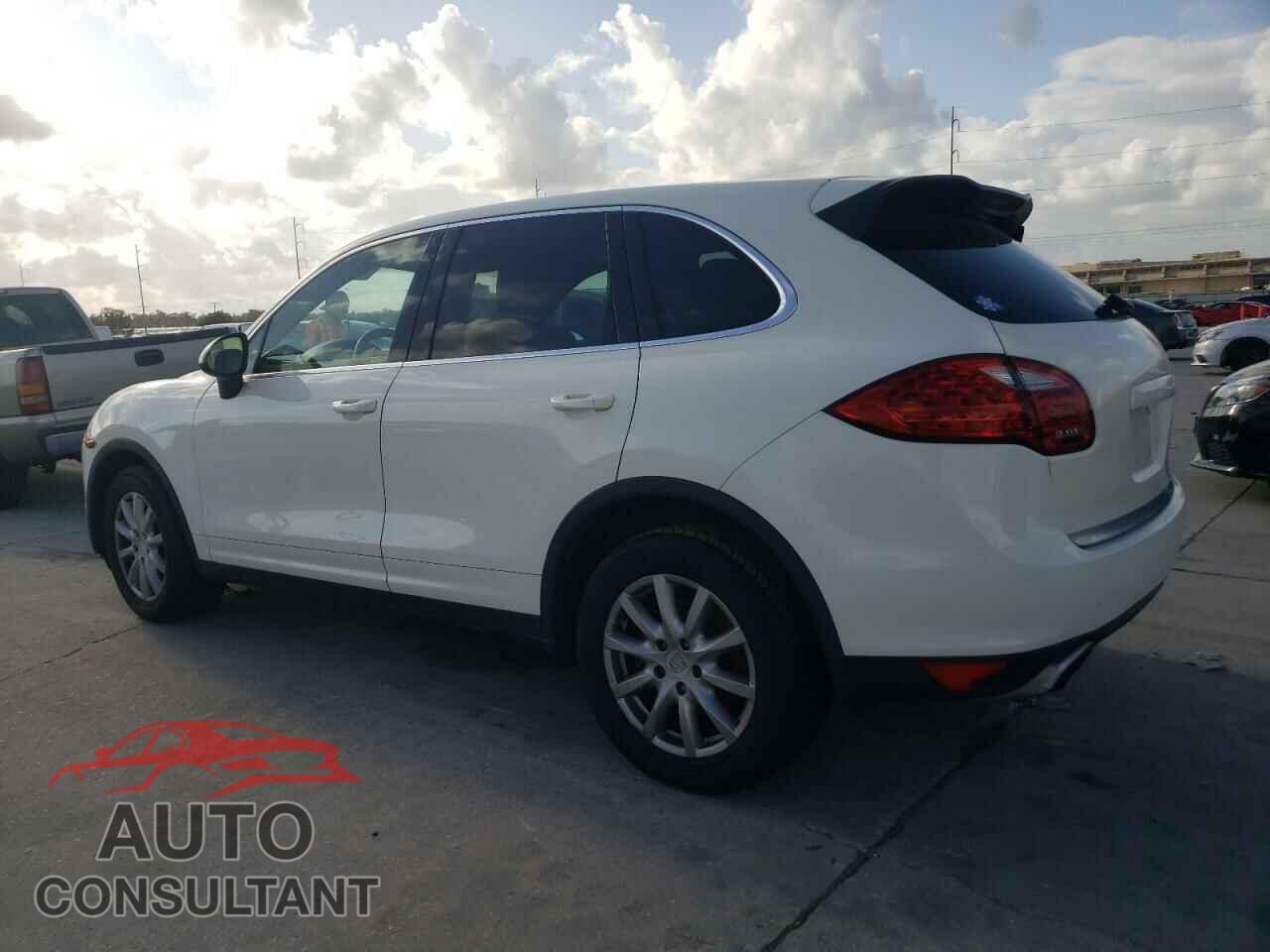 PORSCHE CAYENNE 2011 - WP1AA2A2XBLA04649