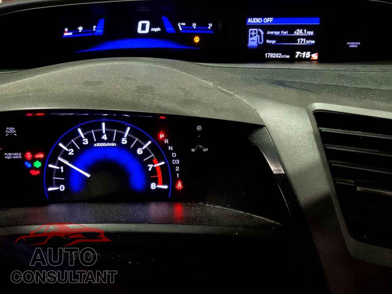 HONDA CIVIC 2012 - 2HGFB2F50CH503192