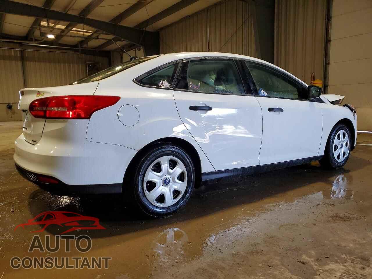 FORD FOCUS 2016 - 1FADP3E24GL362050