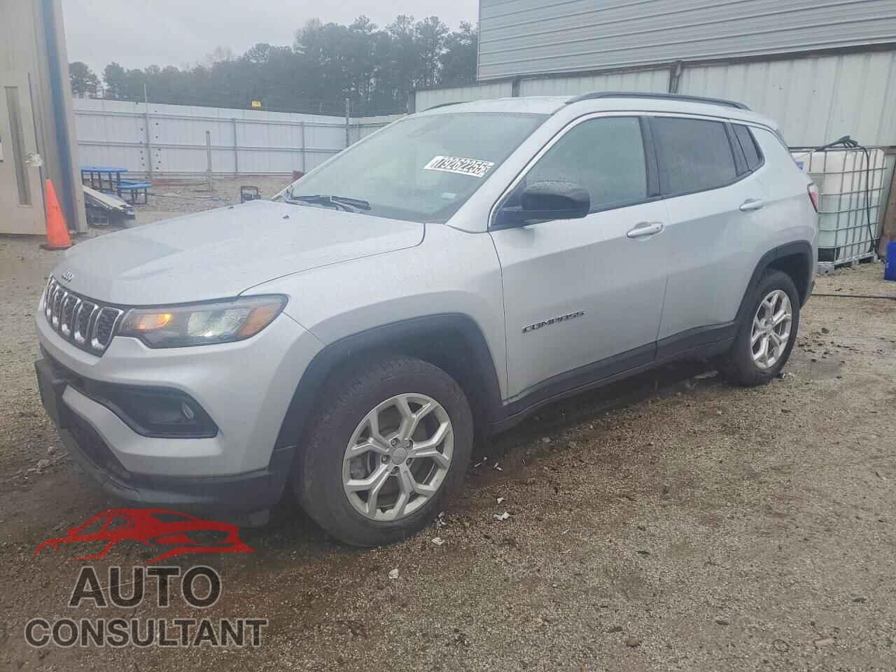 JEEP COMPASS 2024 - 3C4NJDBN1RT113684