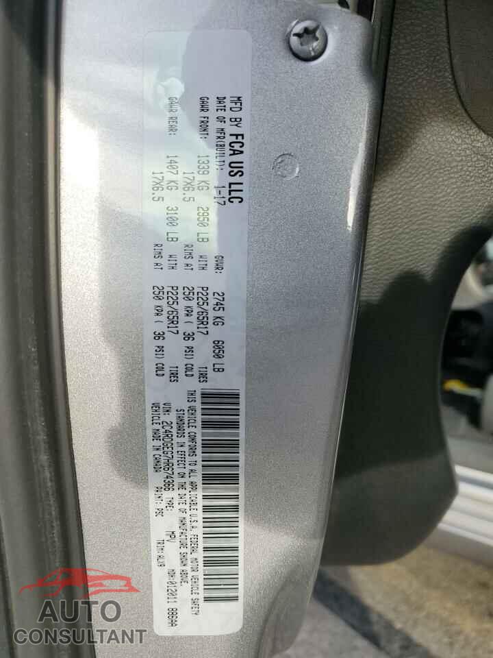 DODGE CARAVAN 2017 - 2C4RDGEG7HR674366