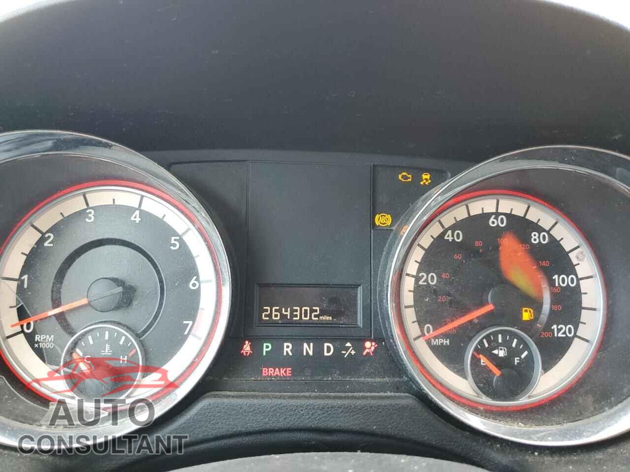 DODGE CARAVAN 2013 - 2C4RDGCG9DR678707