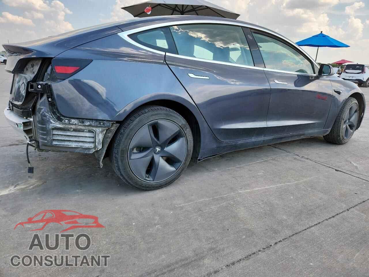 TESLA MODEL 3 2018 - 5YJ3E1EA2JF158302
