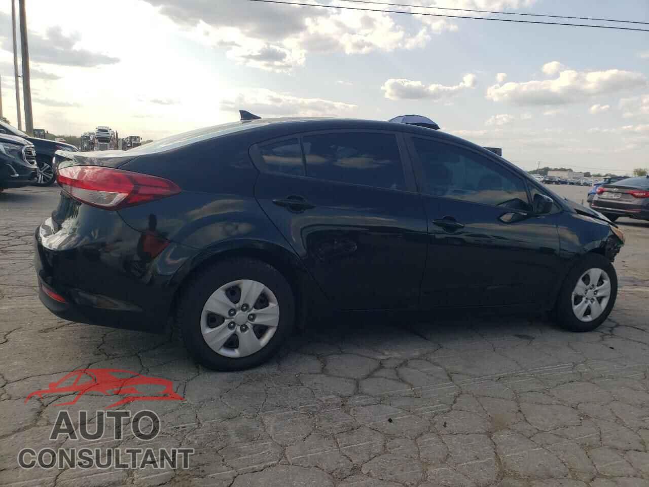 KIA FORTE 2017 - 3KPFK4A73HE149576