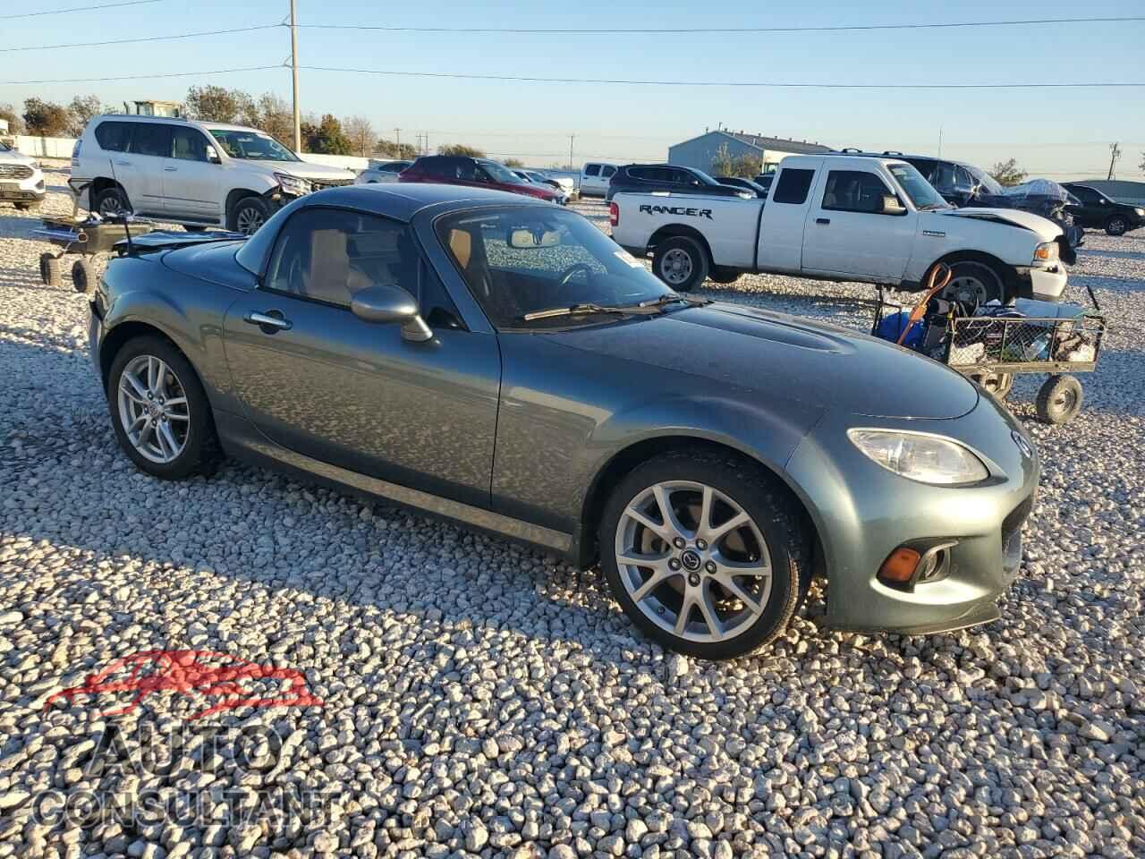 MAZDA MX5 2013 - JM1NC2PF2D0233256