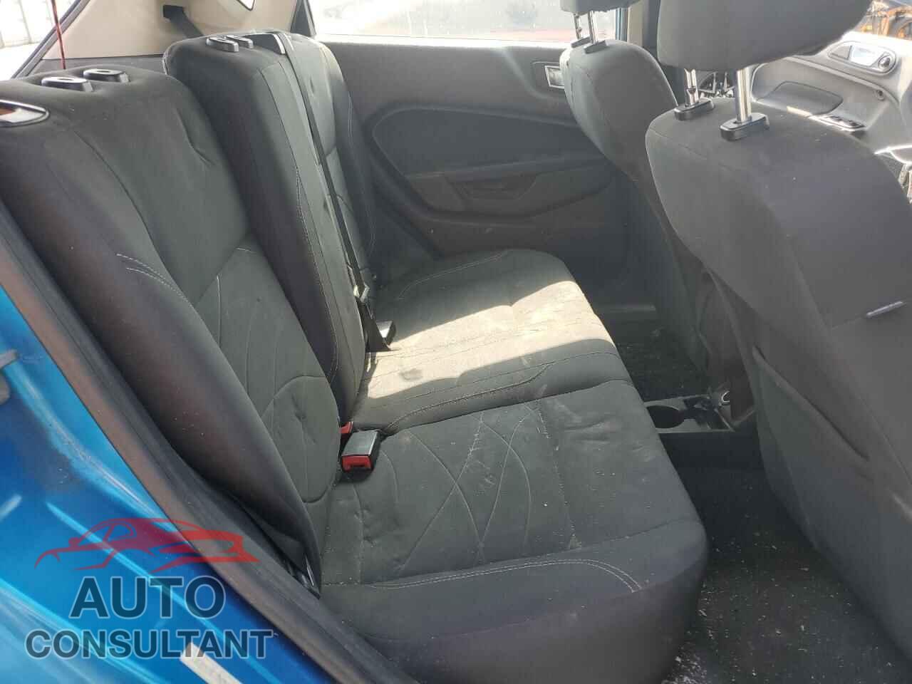 FORD FIESTA 2014 - 3FADP4EJ5EM142635