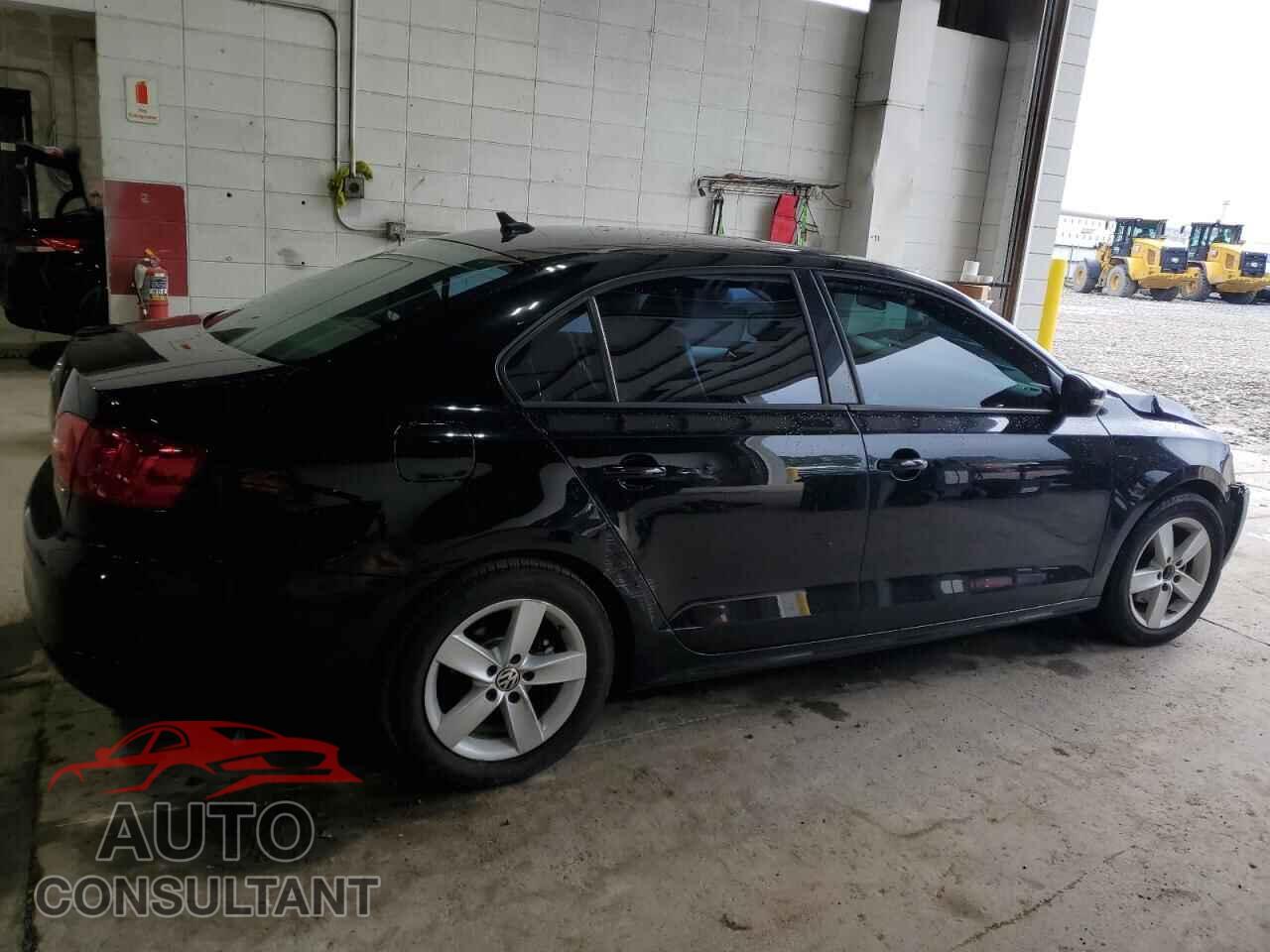 VOLKSWAGEN JETTA 2012 - 3VWLL7AJ4CM386828
