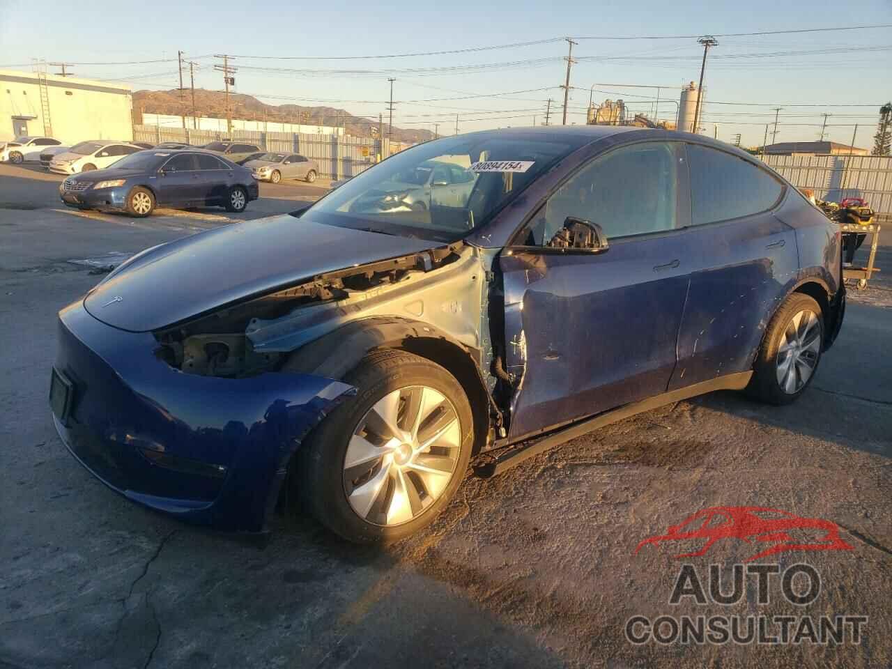 TESLA MODEL Y 2021 - 5YJYGDEE8MF148849