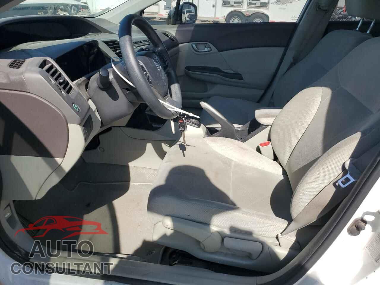 HONDA CIVIC 2012 - 2HGFB2F55CH603434