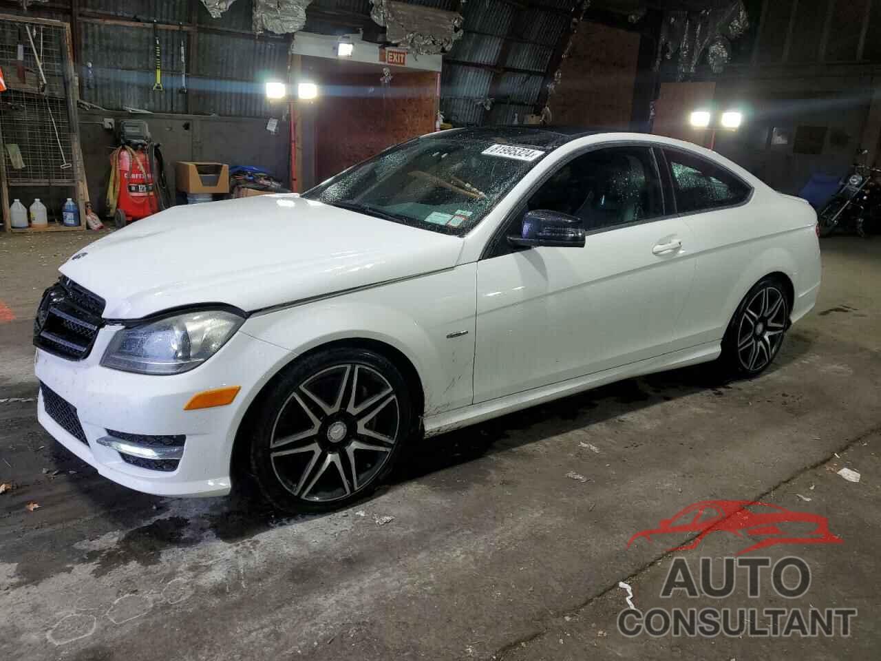 MERCEDES-BENZ C-CLASS 2014 - WDDGJ4HB8EG270090