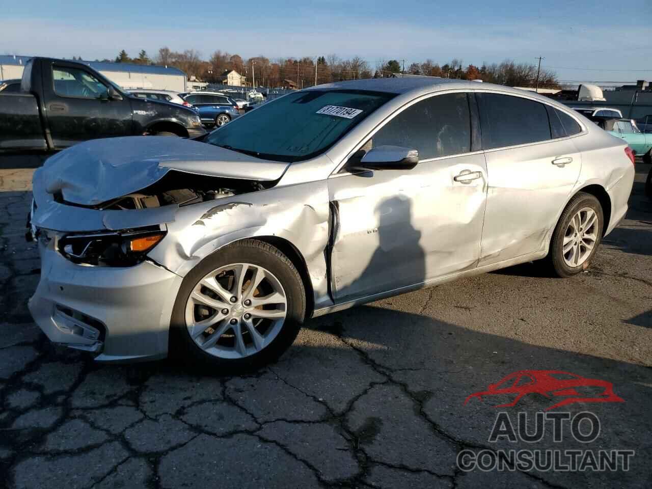CHEVROLET MALIBU 2018 - 1G1ZD5ST9JF185771