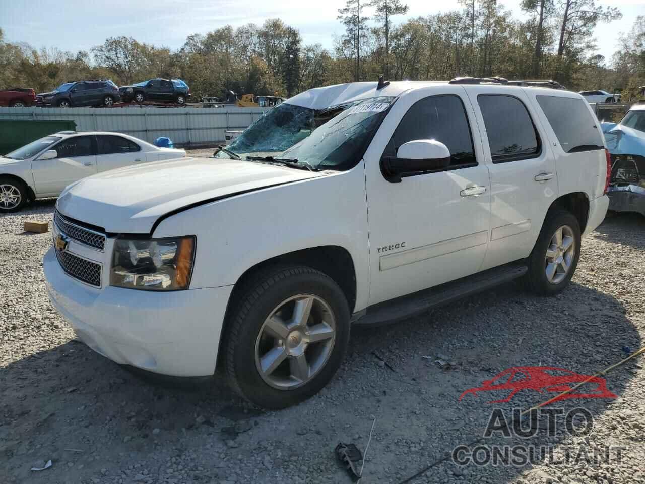 CHEVROLET TAHOE 2011 - 1GNSCBE06BR359783