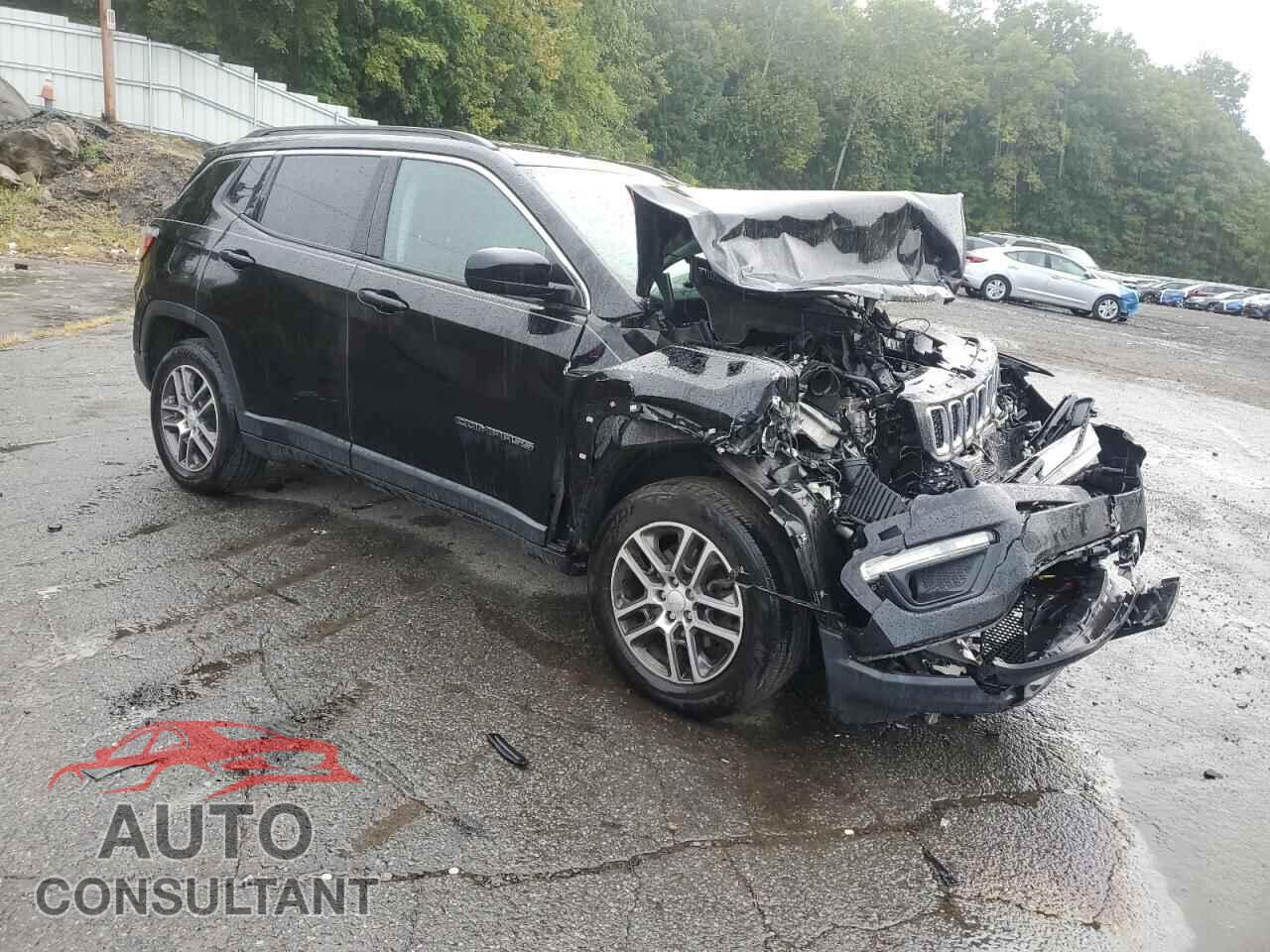 JEEP COMPASS 2018 - 3C4NJDBB8JT112686