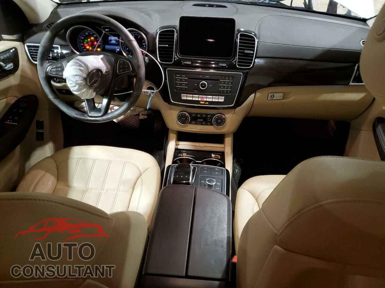 MERCEDES-BENZ GLS-CLASS 2017 - 4JGDF6EE3HA891247