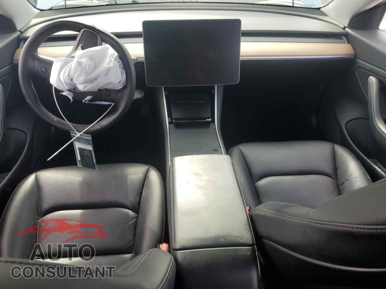 TESLA MODEL 3 2020 - 5YJ3E1EB0LF619539