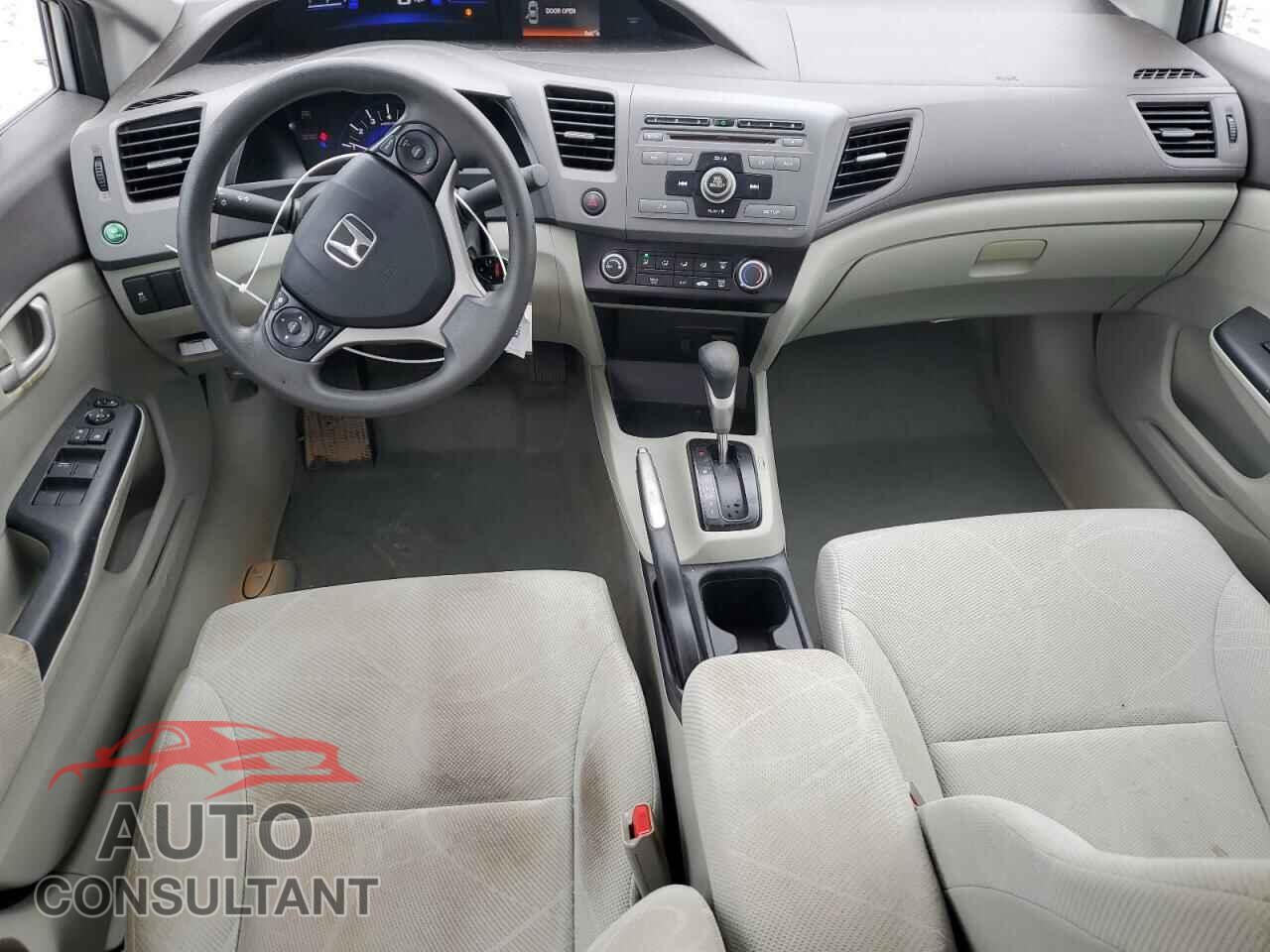 HONDA CIVIC 2012 - 2HGFB2F58CH301846