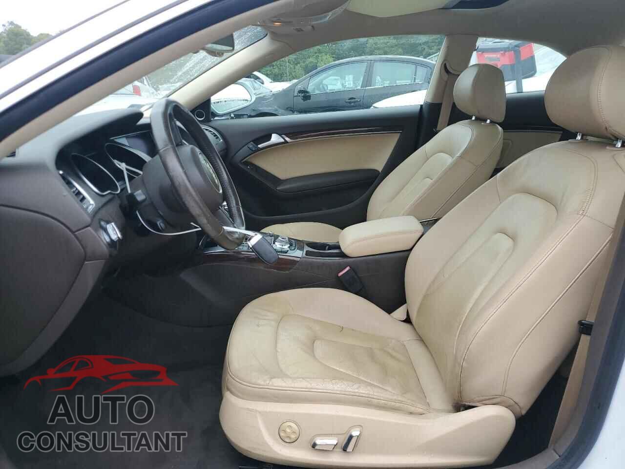 AUDI A5 2013 - WAULFAFR5DA036562