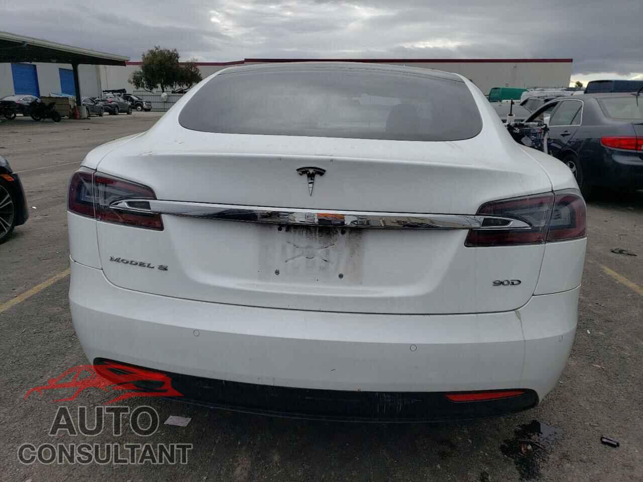 TESLA MODEL S 2017 - 5YJSA1E22HF198681