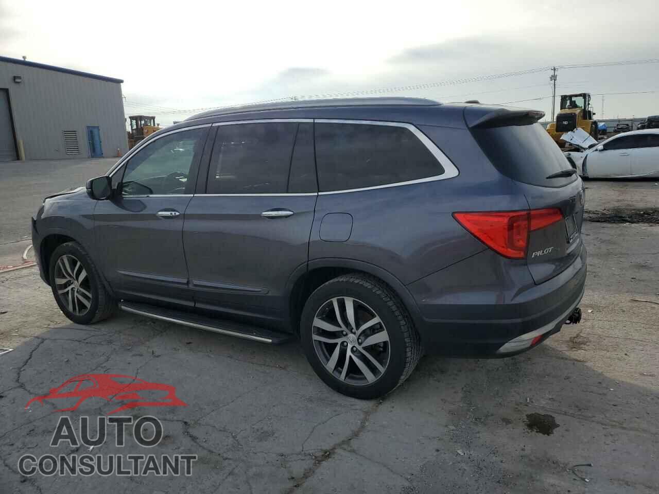 HONDA PILOT 2018 - 5FNYF6H97JB010003