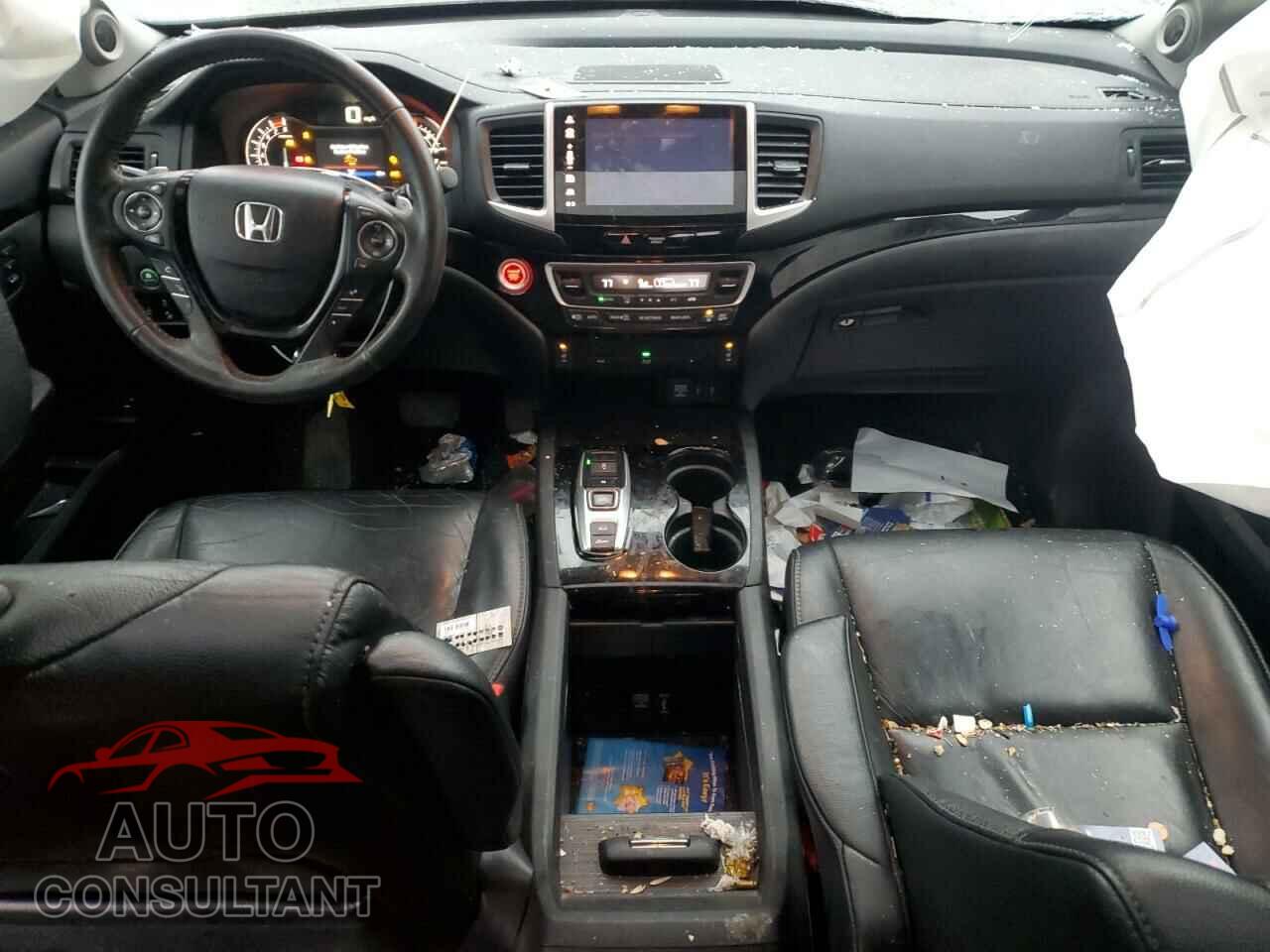 HONDA PILOT 2018 - 5FNYF6H90JB048852