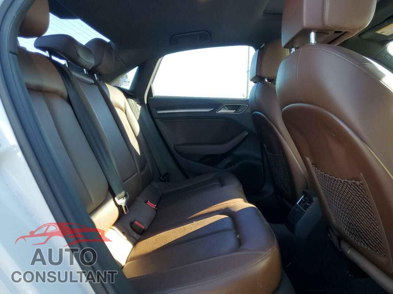 AUDI A3 2017 - WAUB8GFF6H1045629