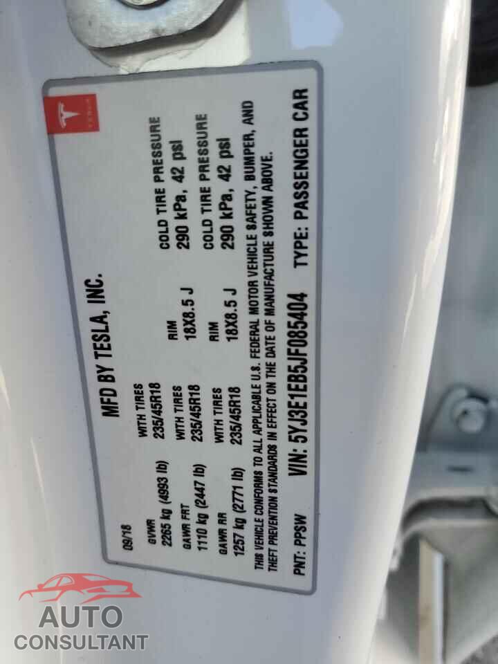 TESLA MODEL 3 2018 - 5YJ3E1EB5JF085404