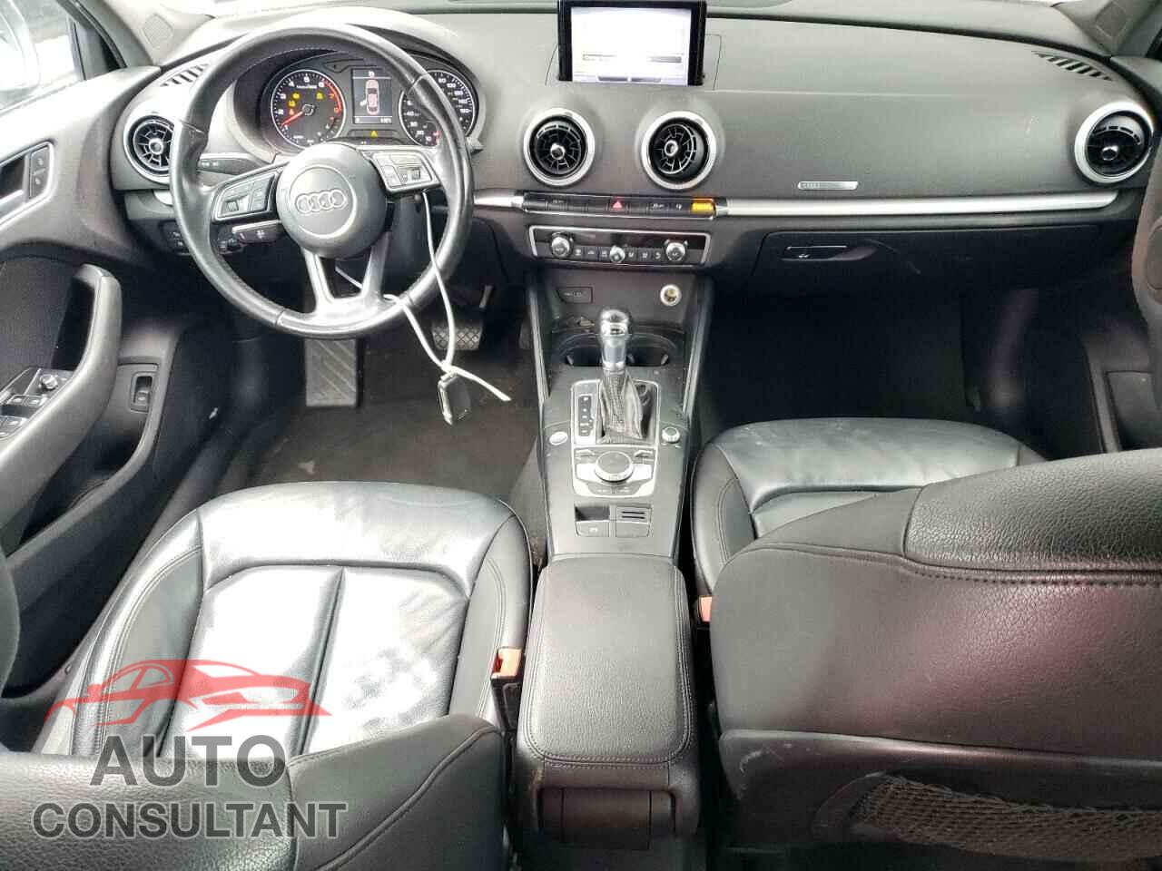 AUDI A3 2017 - WAUAUGFF8H1032288