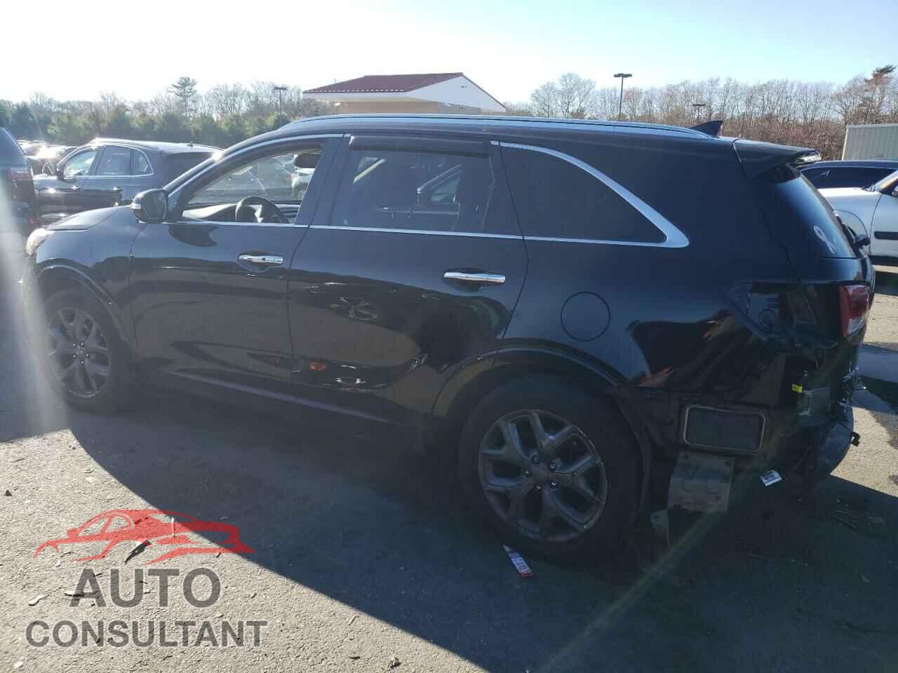 KIA SORENTO 2016 - 5XYPKDA58GG030135