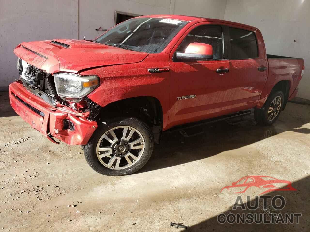 TOYOTA TUNDRA 2018 - 5TFDW5F12JX729137