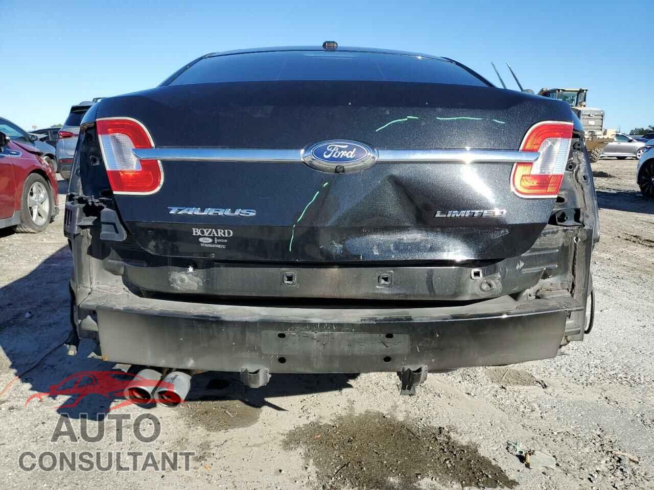 FORD TAURUS 2010 - 1FAHP2FW6AG137657