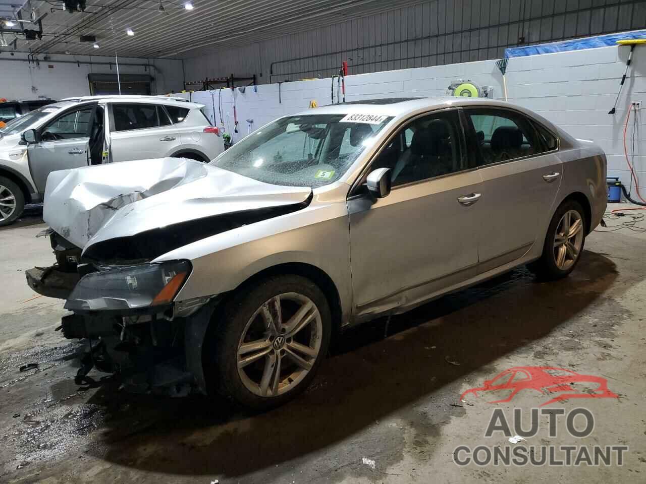 VOLKSWAGEN PASSAT 2013 - 1VWCN7A31DC081575